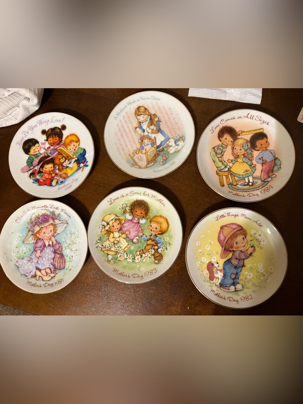 Collectors' Mother’s Day Decorative Plates
